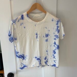 lululemon athletica Blue and White Crop Top